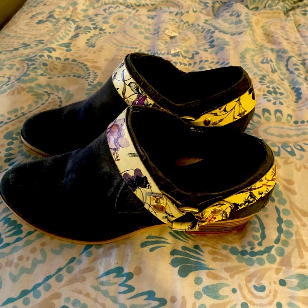 Anthropology booties